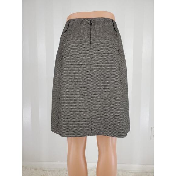 BANANA REPUBLIC Women's Black & White Patterned Straight Skirt Sz 8 - Picture 3 of 8